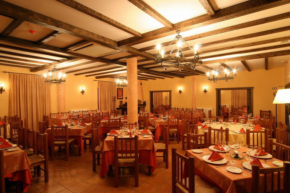 لوخا Hotel Rural Llano Pina المطعم الصورة